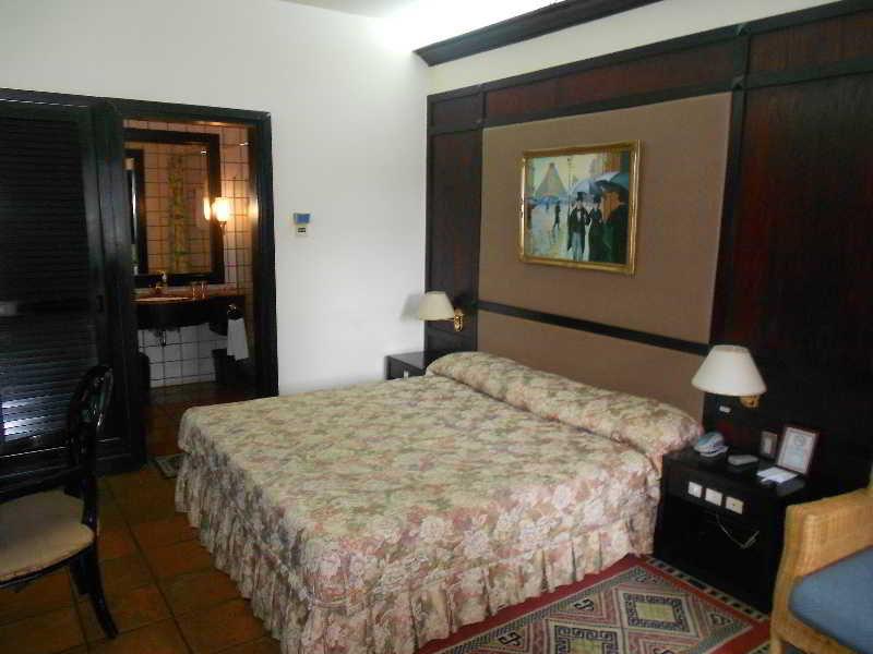 Thanh Thuy Hotel Dalat エクステリア 写真